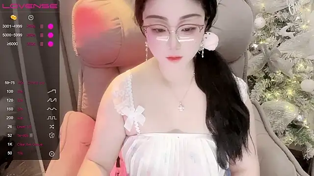 Snapshot of Monica-666888- chatting on May 24, 2026, 2:50 pm Monica-666888- online show from May 24, 2026, 2:50 pm