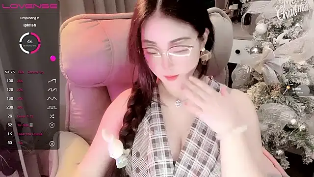 Snapshot of Monica-666888- chatting on April 16, 2026, 8:09 pm Monica-666888- online show from April 16, 2026, 8:09 pm