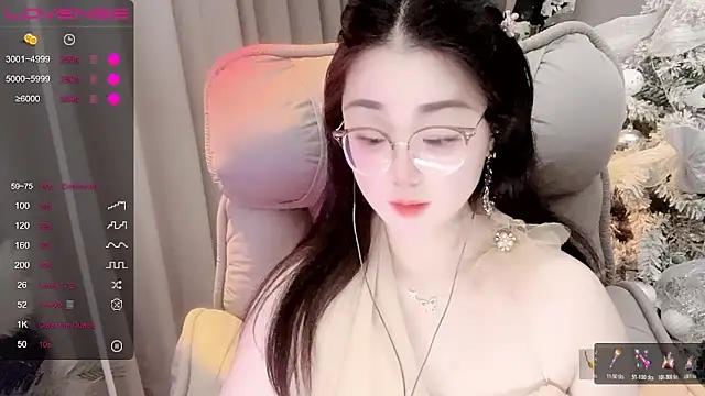 Snapshot of Monica-666888- chatting on May 17, 2026, 4:45 am Monica-666888- online show from May 17, 2026, 4:45 am
