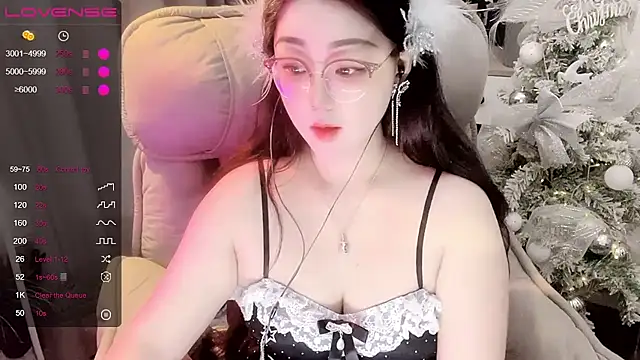Snapshot of Monica-666888- chatting on April 22, 2026, 4:14 pm Monica-666888- online show from April 22, 2026, 4:14 pm