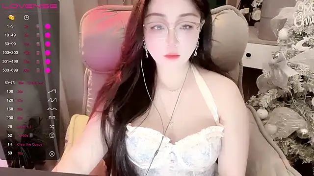 Snapshot of Monica-666888- chatting on March 8, 2026, 5:49 pm Monica-666888- online show from March 8, 2026, 5:49 pm