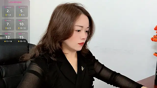 Snapshot of Ella-61 chatting on November 8, 2025, 1:09 am Ella-61 online show from November 8, 2025, 1:09 am