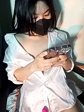 Cherry Le02 online show from March 23, 2026, 3:17 am