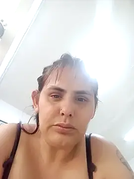 blanca24325 online show from November 28, 2025, 5:57 pm