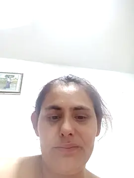 blanca24325 online show from November 7, 2025, 3:44 am