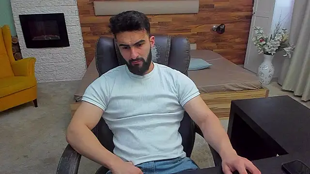 Snapshot of MicahLane chatting on February 23, 2026, 5:41 am MicahLane online show from February 23, 2026, 5:41 am