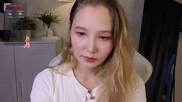 insaneinsomnia online show from October 27, 2025, 9:54 am