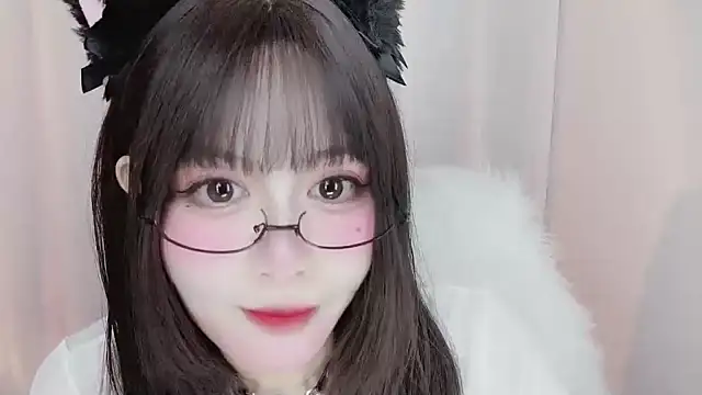 Snapshot of -zhuzhu-999- chatting on July 5, 2026, 5:53 pm -zhuzhu-999- online show from July 5, 2026, 5:53 pm