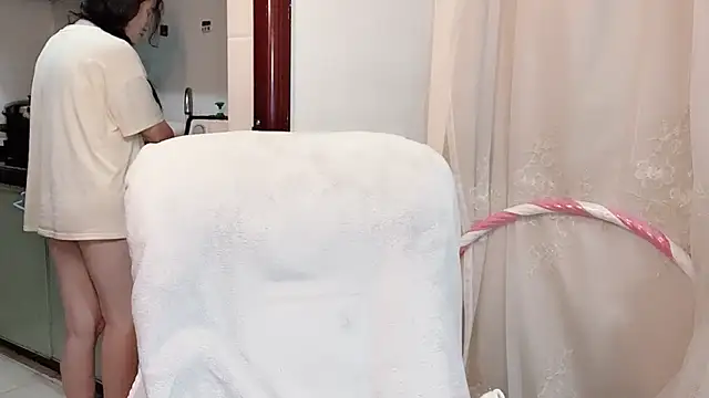 anna-888- online show from November 8, 2025, 3:59 pm