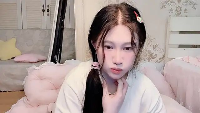 Snapshot of anna-888- chatting on May 28, 2026, 12:51 am anna-888- online show from May 28, 2026, 12:51 am