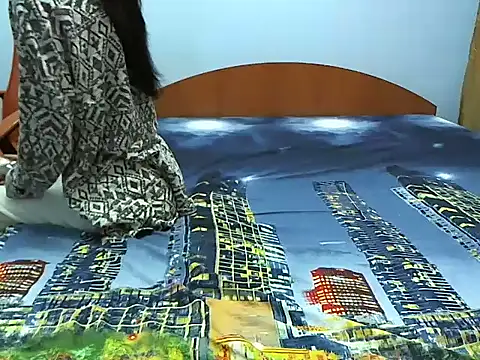 Snapshot of andreea713 chatting on October 27, 2025, 3:24 pm andreea713 online show from October 27, 2025, 3:24 pm