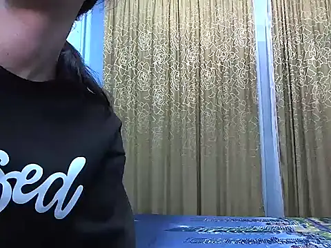 Snapshot of andreea713 chatting on November 2, 2025, 5:07 pm andreea713 online show from November 2, 2025, 5:07 pm