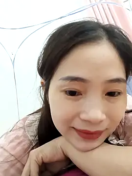 Snapshot of Pig_pig11 chatting on November 13, 2025, 11:30 pm Pig pig11 online show from November 13, 2025, 11:30 pm