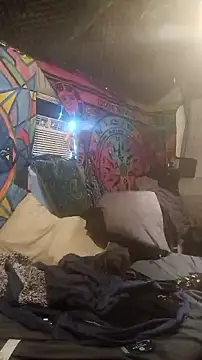 YourAddicted2 online show from October 31, 2025, 3:52 pm