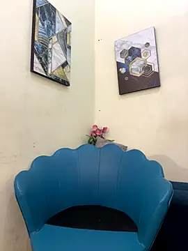 Snapshot of GiselleVice chatting on December 17, 2025, 8:03 pm GiselleVice online show from December 17, 2025, 8:03 pm