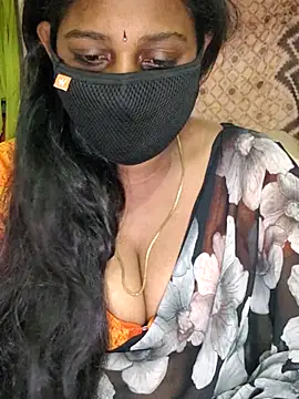 Snapshot of sivashree chatting on June 14, 2026, 3:52 am sivashree online show from June 14, 2026, 3:52 am
