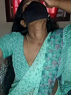 Snapshot of sivashree chatting on July 17, 2026, 4:10 am sivashree online show from July 17, 2026, 4:10 am