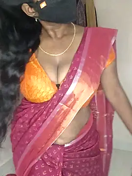 Snapshot of sivashree chatting on July 5, 2026, 10:33 am sivashree online show from July 5, 2026, 10:33 am