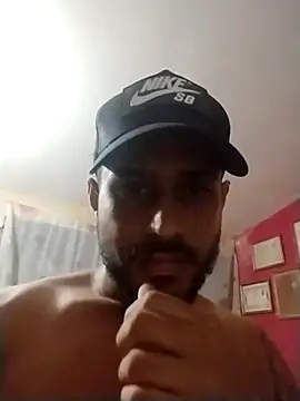 Alexandr2696 online show from October 28, 2025, 10:41 pm