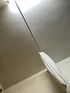 Snapshot of Ruby_68 chatting on November 24, 2025, 11:21 am Ruby 68 online show from November 24, 2025, 11:21 am