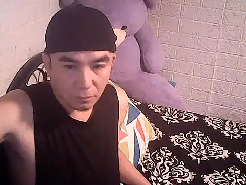 Snapshot of yourasiandesire69 chatting on November 11, 2025, 5:24 am yourasiandesire69 online show from November 11, 2025, 5:24 am