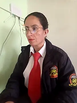 Snapshot of Valentina--1 chatting on November 4, 2025, 12:09 pm Valentina--1 online show from November 4, 2025, 12:09 pm