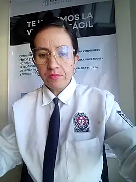 Valentina--1 online show from November 29, 2025, 12:05 pm