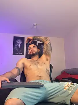 AUSTINN TORRES online show from January 8, 2026, 12:16 am