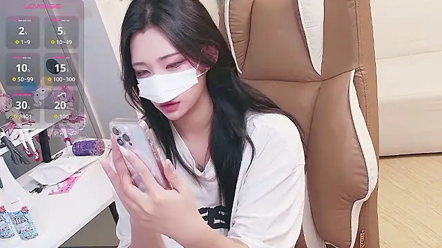 Milk Sola online show from June 26, 2026, 10:32 am