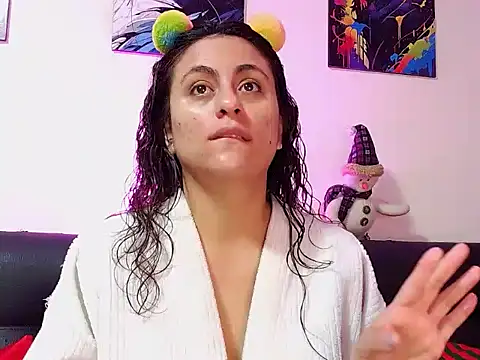 Caroline Jons online show from November 28, 2025, 1:00 pm