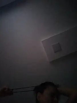 Caroline Jons online show from November 20, 2025, 3:02 pm