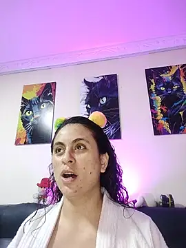 Caroline Jons online show from December 16, 2025, 11:58 am