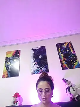 Caroline Jons online show from December 14, 2025, 10:43 am