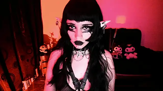 Yueeclipsa online show from February 12, 2026, 4:56 am