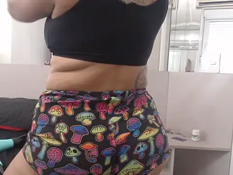 gabi carlos online show from November 26, 2025, 4:51 pm