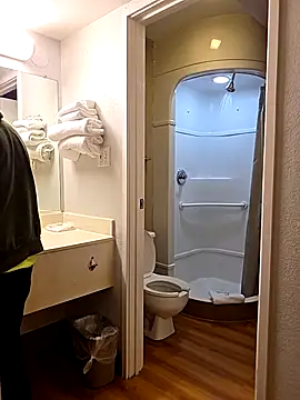 Duggy-schools online show from December 14, 2025, 2:29 am