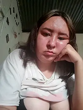 Snapshot of SaraCute_1 chatting on October 29, 2025, 2:49 pm SaraCute 1 online show from October 29, 2025, 2:49 pm