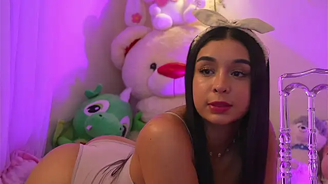 ISA NIXON online show from January 9, 2026, 1:34 am