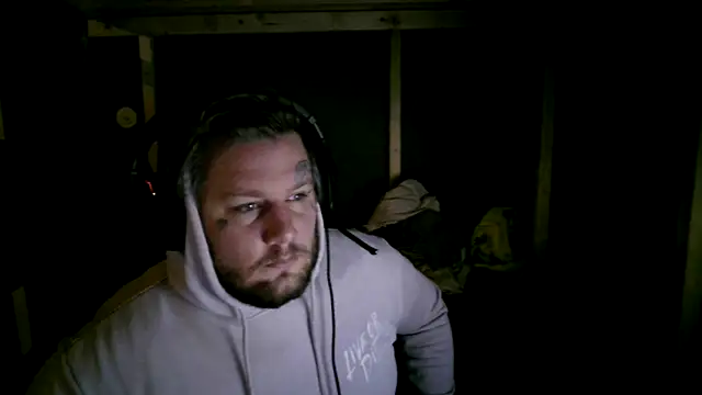 Snapshot of SWEDEN933 chatting on October 29, 2025, 3:16 am SWEDEN933 online show from October 29, 2025, 3:16 am