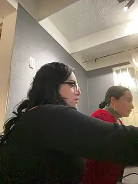 Snapshot of Kloe_Novoa chatting on January 12, 2026, 1:29 pm Kloe Novoa online show from January 12, 2026, 1:29 pm