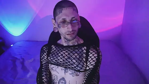 TokyoHatsumoto online show from November 14, 2025, 10:35 pm