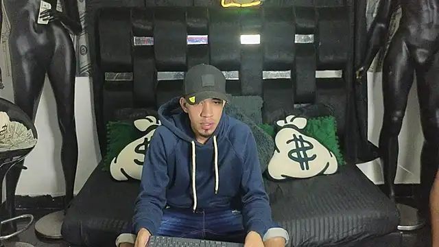 Snapshot of Horny_Duo0 chatting on November 29, 2025, 11:16 pm Horny Duo0 online show from November 29, 2025, 11:16 pm