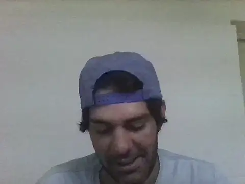 Capriflow online show from December 17, 2025, 5:40 pm