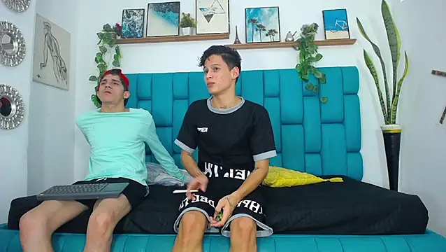 Snapshot of Hot_Boys_Latinos_X chatting on November 8, 2025, 10:02 pm Hot Boys Latinos X online show from November 8, 2025, 10:02 pm