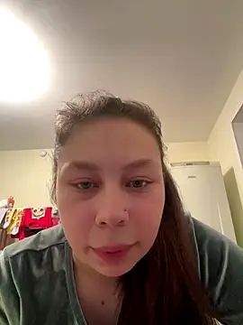 MysticCharm online show from November 18, 2025, 9:40 pm