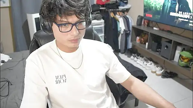 Ais B10 online show from February 6, 2026, 5:36 am