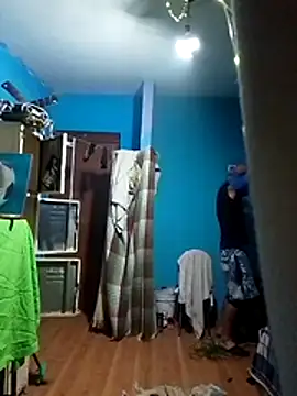 Snapshot of Ojitosbrrr chatting on December 5, 2025, 2:10 am Ojitosbrrr online show from December 5, 2025, 2:10 am