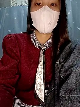 Snapshot of ezabel- chatting on May 11, 2026, 7:55 pm ezabel- online show from May 11, 2026, 7:55 pm