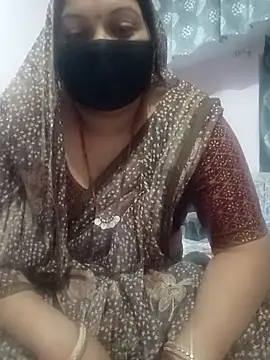 Snapshot of Best_couple2001 chatting on November 9, 2025, 7:01 am Best couple2001 online show from November 9, 2025, 7:01 am