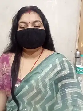 Snapshot of Best_couple2001 chatting on December 16, 2025, 5:55 am Best couple2001 online show from December 16, 2025, 5:55 am